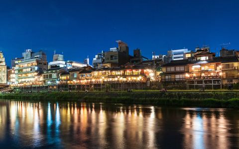 四条の夜景